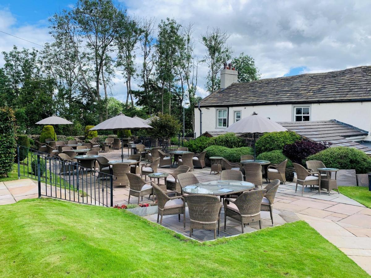 The Craven Heifer Inn Kelbrook Extérieur photo